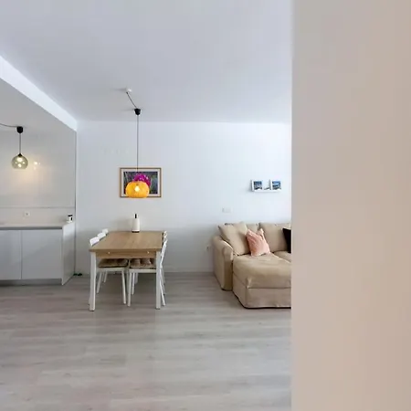 Apartment 144-modern Apartment, Pool, Gym, Sauna *