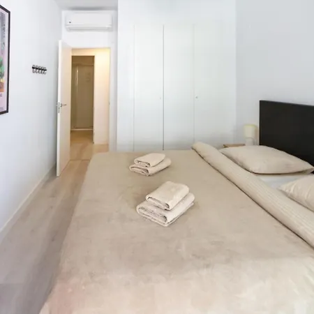 144-modern Apartment, Pool, Gym, Sauna Fuengirola