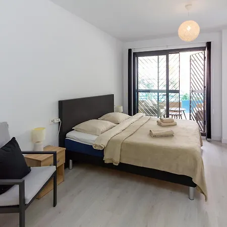 Daire 144-modern Apartment, Pool, Gym, Sauna *