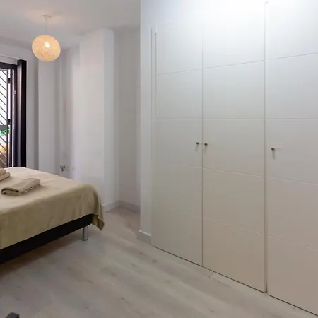144-modern Apartment, Pool, Gym, Sauna Daire Fuengirola