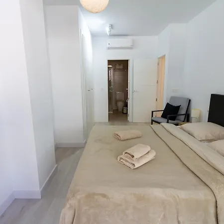 144-modern Apartment, Pool, Gym, Sauna Fuengirola
